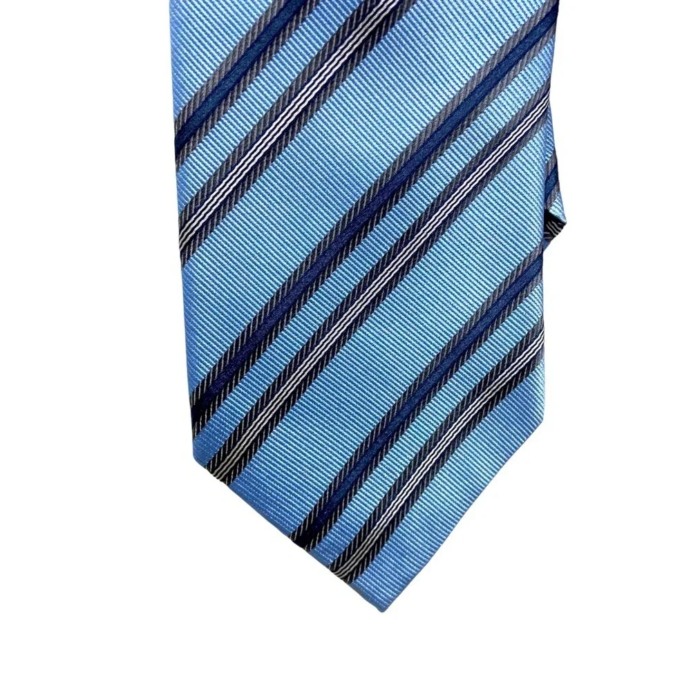 Banana Republic dress tie blue with grey stripes. 100% Silk